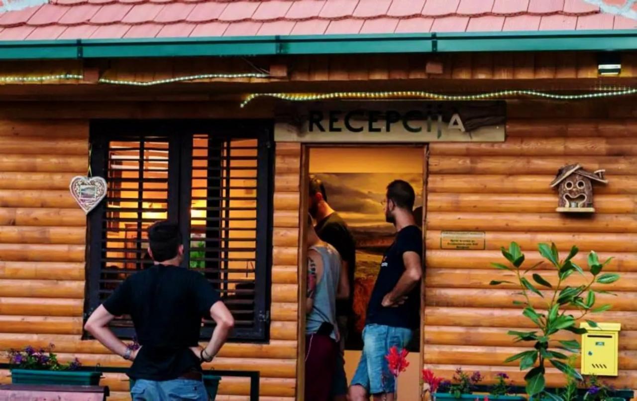 Fun Rooms Sobe Prenociste Borca Zewnętrze zdjęcie
