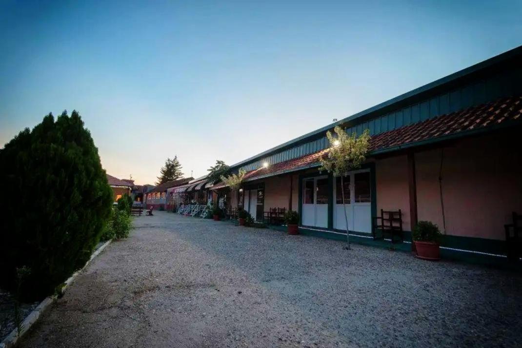 Fun Rooms Sobe Prenociste Borca Zewnętrze zdjęcie